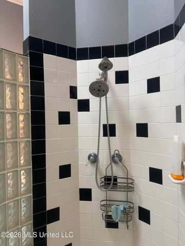 16170 Moragas Lane, Kiln, MS 39556
