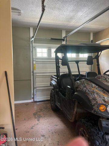 16170 Moragas Lane, Kiln, MS 39556