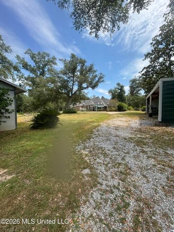 16170 Moragas Lane, Kiln, MS 39556