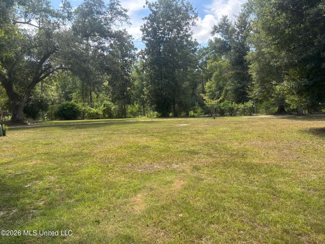 16170 Moragas Lane, Kiln, MS 39556