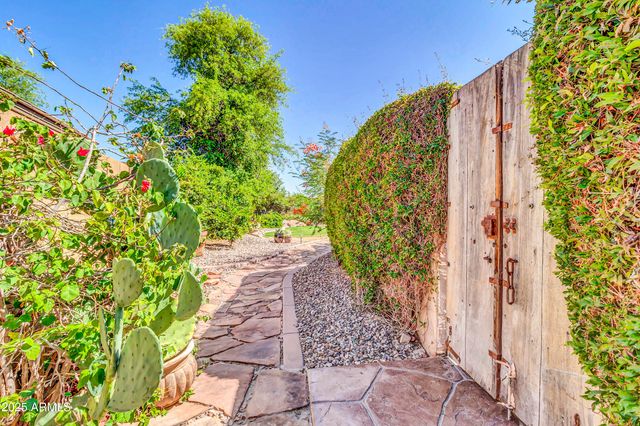 2383 E Zion Way, Chandler, AZ 85249