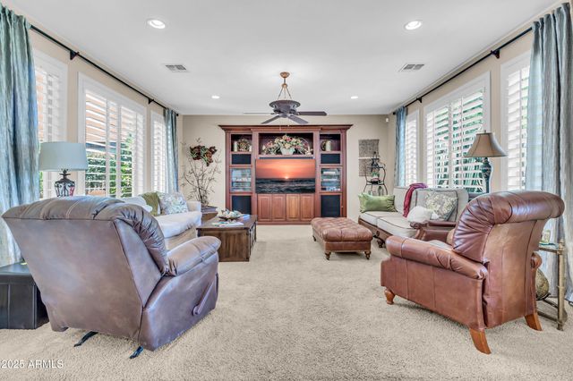 2383 E Zion Way, Chandler, AZ 85249