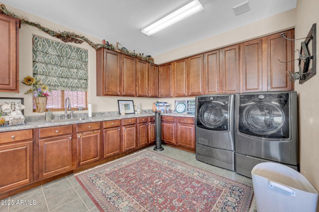 2383 E Zion Way, Chandler, AZ 85249