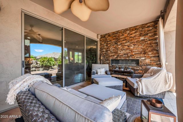 2383 E Zion Way, Chandler, AZ 85249