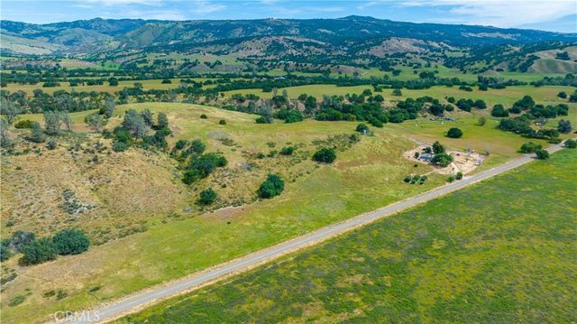 70331 Vineyard Canyon Rd., San Miguel, CA 93451