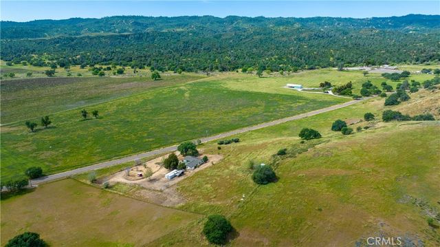 70331 Vineyard Canyon Rd., San Miguel, CA 93451
