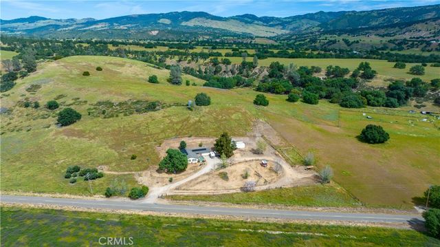 70331 Vineyard Canyon Rd., San Miguel, CA 93451
