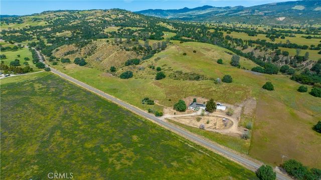 70331 Vineyard Canyon Rd., San Miguel, CA 93451