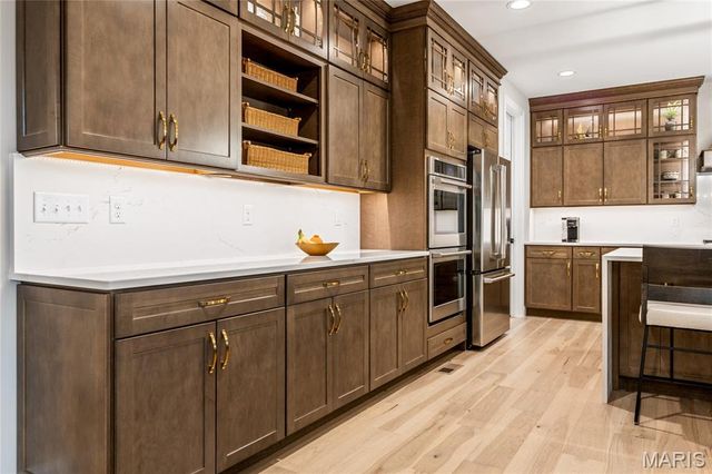 973 Tara Court, Chesterfield, MO 63005