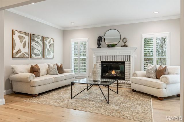 973 Tara Court, Chesterfield, MO 63005