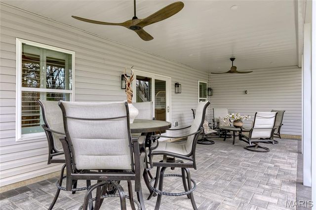 973 Tara Court, Chesterfield, MO 63005