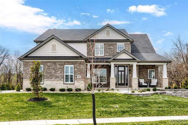 973 Tara Court, Chesterfield, MO 63005