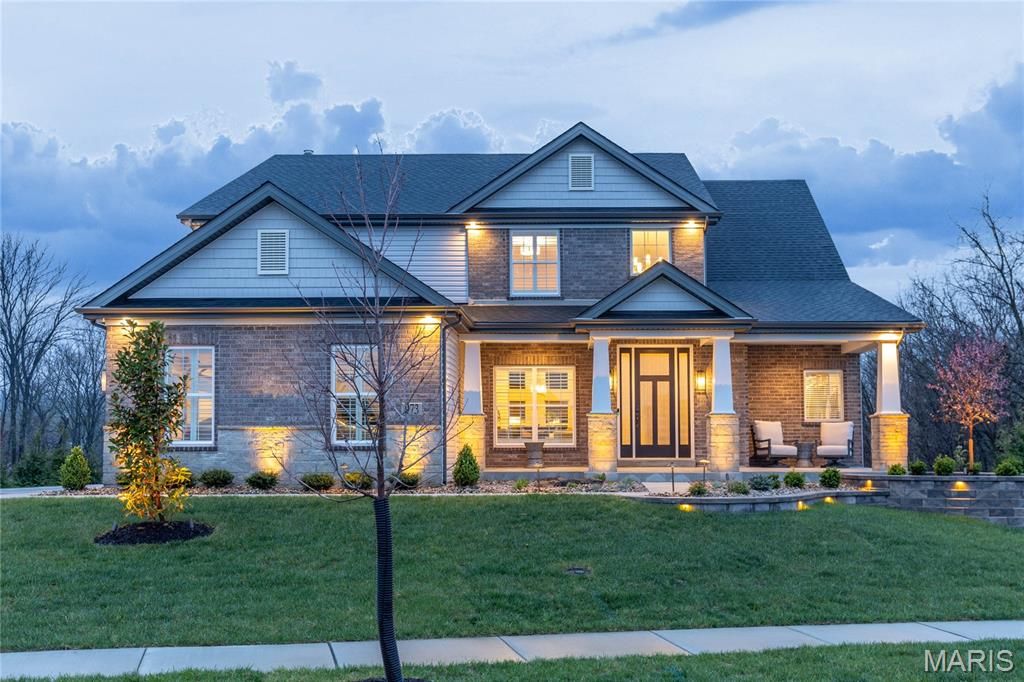 973 Tara Court, Chesterfield, MO 63005