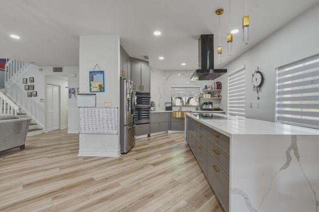 310 NW 207th Way, Pembroke Pines, FL 33029