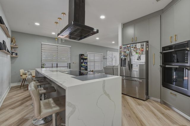 310 NW 207th Way, Pembroke Pines, FL 33029