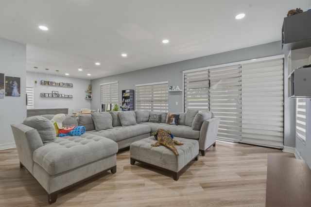 310 NW 207th Way, Pembroke Pines, FL 33029