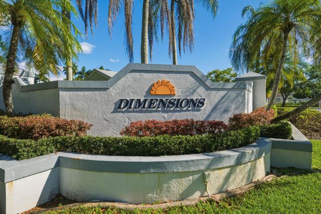 310 NW 207th Way, Pembroke Pines, FL 33029