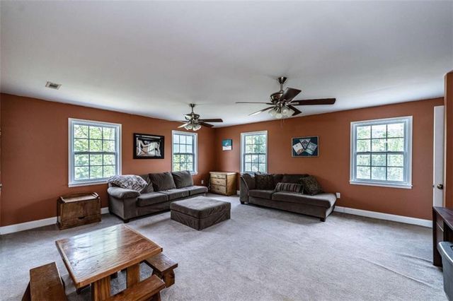 312 E Armuchee Road E, Summerville, GA 30747