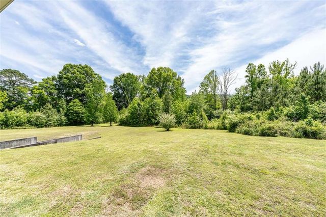 312 E Armuchee Road E, Summerville, GA 30747
