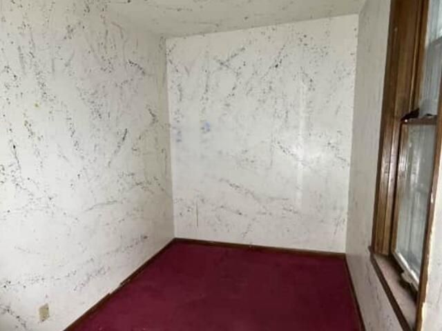 2620 S Pine AVENUE, Milwaukee, WI 53207