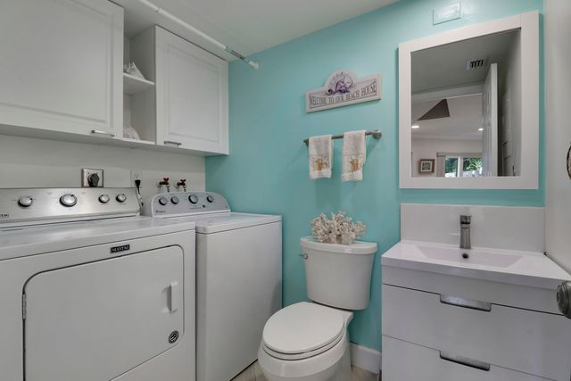 232 SEABREEZE Circle, Jupiter, FL 33477