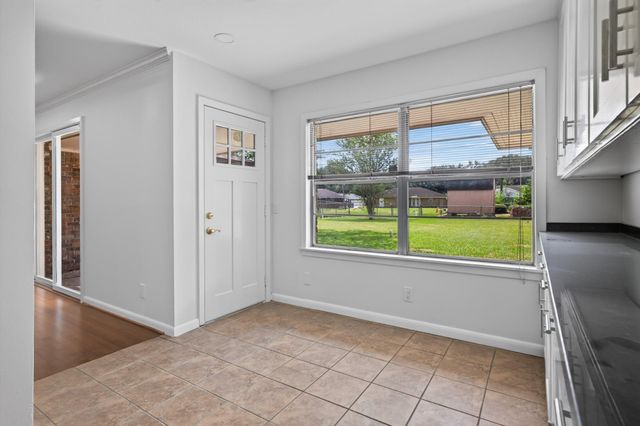 5027 Creekbend Drive, Houston, TX 77035