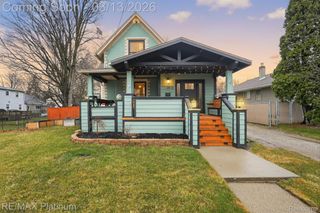 411 3rd Street, Fenton, MI 48430