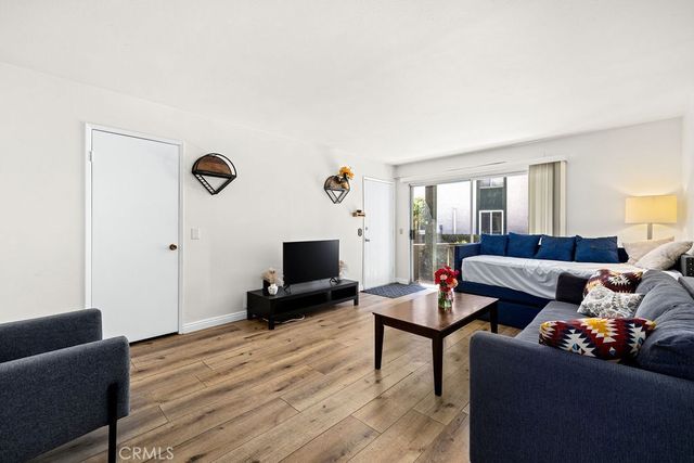 23232 Orange, Lake Forest, CA 92630