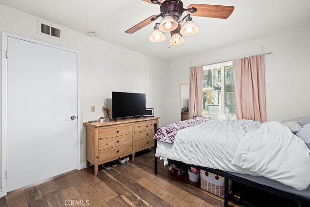 23232 Orange, Lake Forest, CA 92630