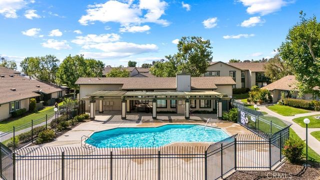 23232 Orange, Lake Forest, CA 92630