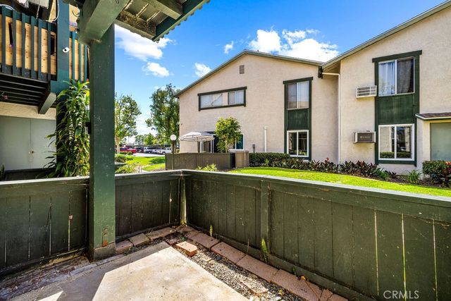 23232 Orange, Lake Forest, CA 92630