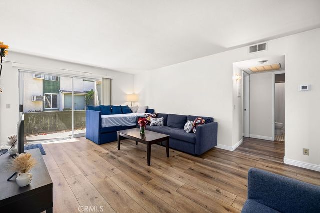 23232 Orange, Lake Forest, CA 92630
