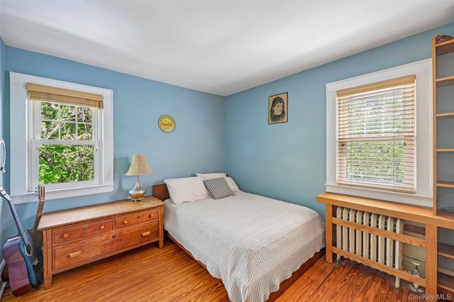 148 Willis Court, Woodmere, NY 11598