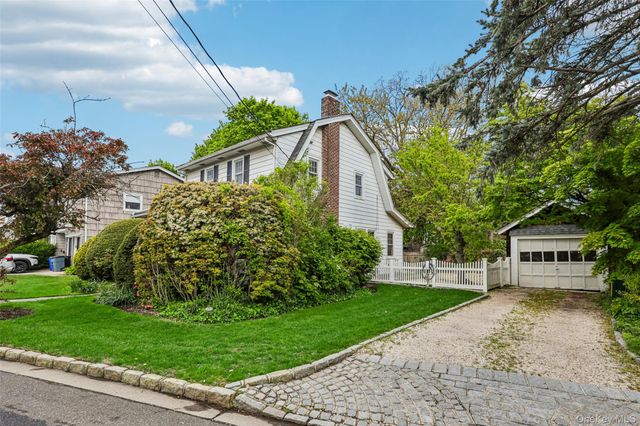 148 Willis Court, Woodmere, NY 11598