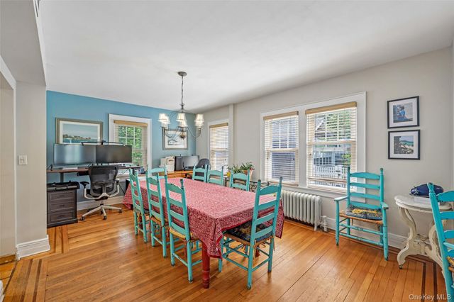 148 Willis Court, Woodmere, NY 11598