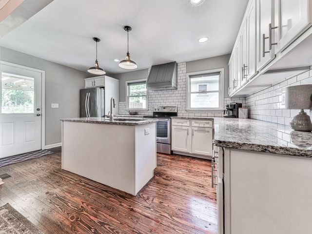 2660 Birch SE Street, Smyrna, GA 30080