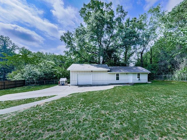 2660 Birch SE Street, Smyrna, GA 30080