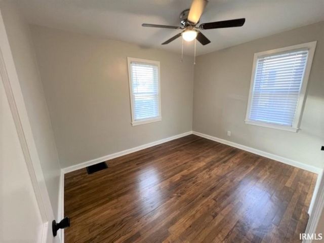 1907 Oakland Avenue, Evansville, IN 47711