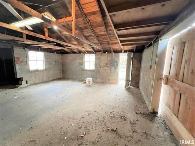 1907 Oakland Avenue, Evansville, IN 47711