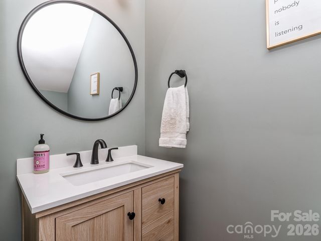 6535 Central Pacific Avenue, Charlotte, NC 28210