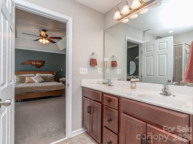 6535 Central Pacific Avenue, Charlotte, NC 28210
