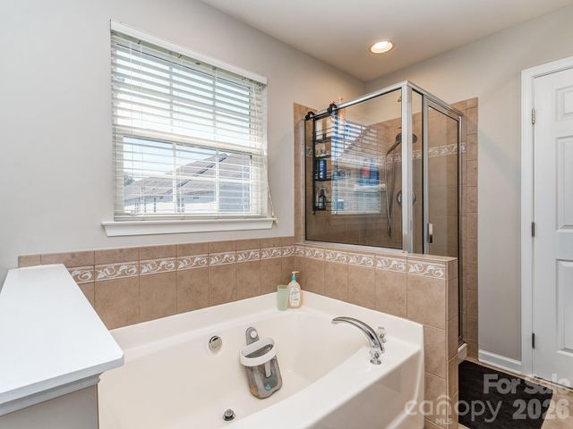 6535 Central Pacific Avenue, Charlotte, NC 28210