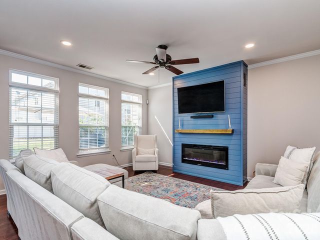 6535 Central Pacific Avenue, Charlotte, NC 28210