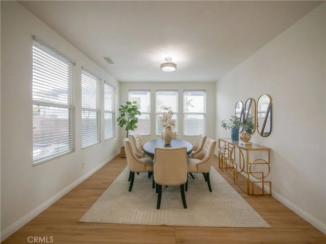 7725 Lady Banks, Corona, CA 92883