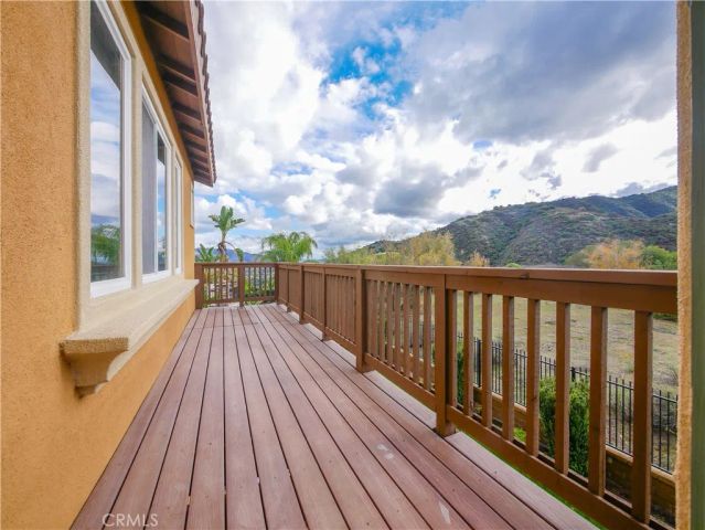 7725 Lady Banks, Corona, CA 92883
