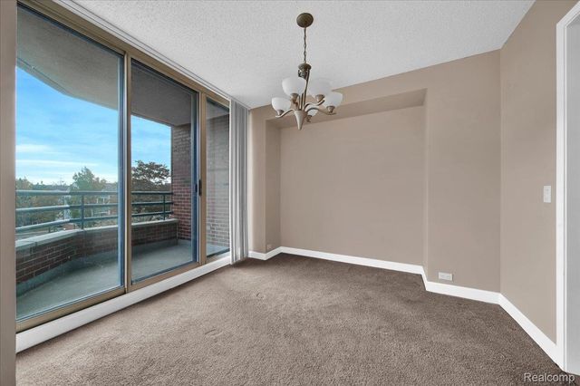 3320 Spinnaker Lane 3A, Detroit, MI 48207
