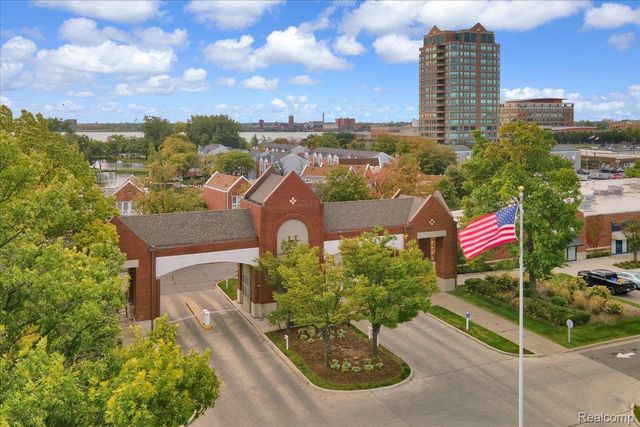 3320 Spinnaker Lane 3A, Detroit, MI 48207