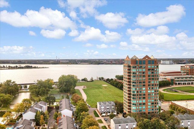 3320 Spinnaker Lane 3A, Detroit, MI 48207