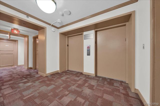 3320 Spinnaker Lane 3A, Detroit, MI 48207