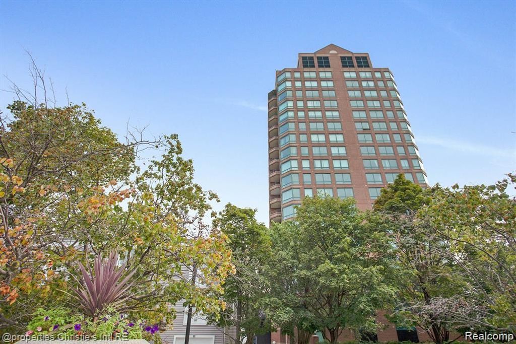 3320 Spinnaker Lane 3A, Detroit, MI 48207